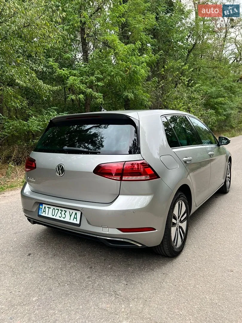 2017 Volkswagen Golf - мініатюра 6