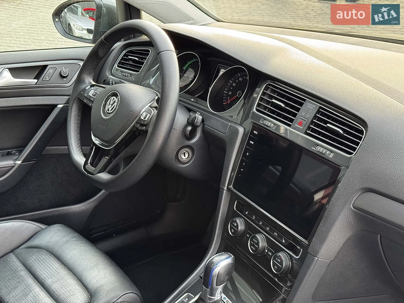 2017 Volkswagen Golf - мініатюра 38