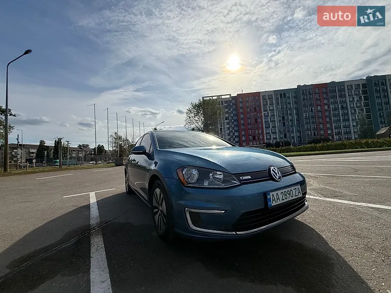 Volkswagen e-Golf
