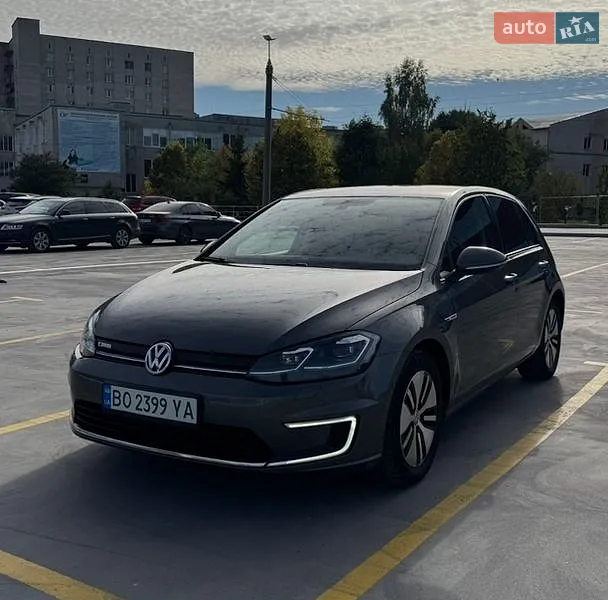 Volkswagen e-Golf