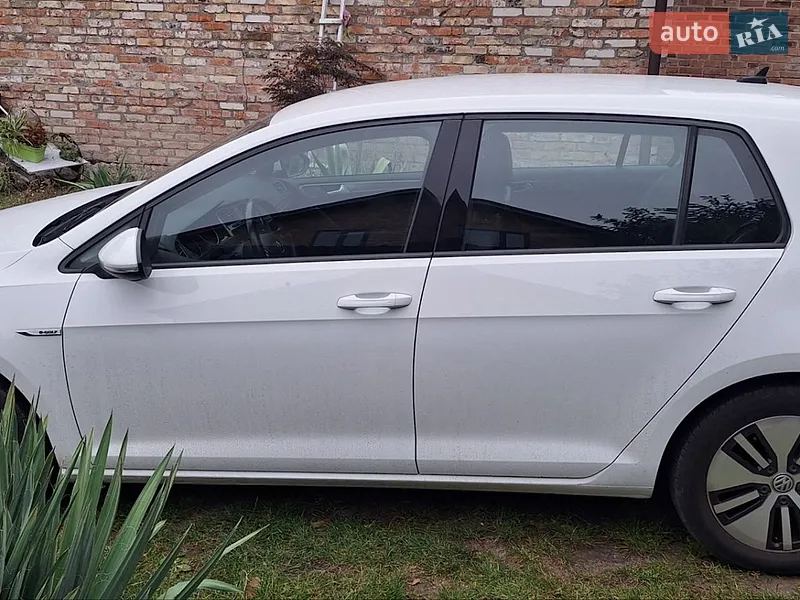 Volkswagen e-Golf