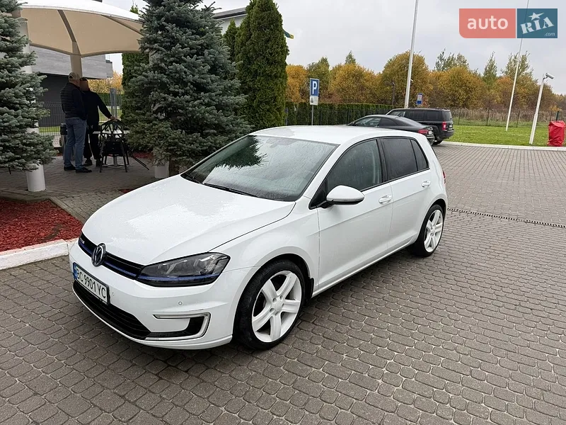 Volkswagen e-Golf