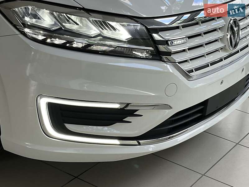 Седан Volkswagen e-Lavida 2021 в Дніпрі