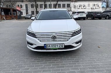 Volkswagen e-Lavida 2021