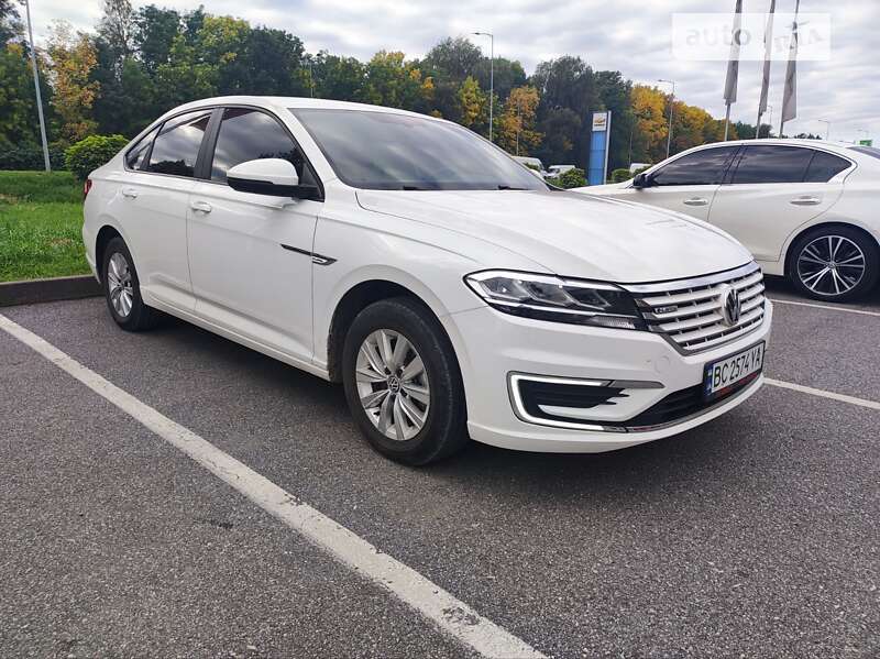 Седан Volkswagen e-Lavida 2019 в Львове