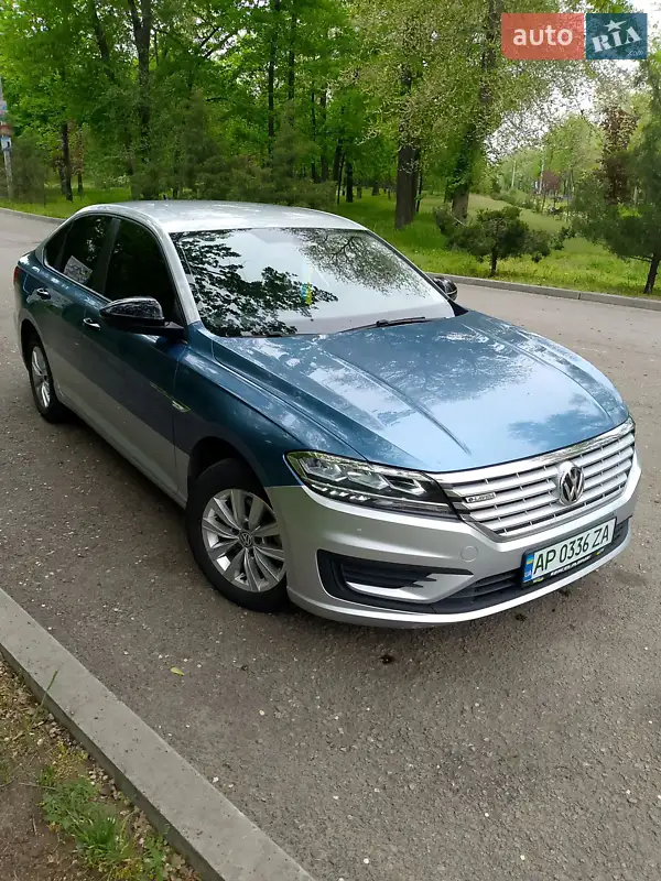 Volkswagen e-Lavida 2019