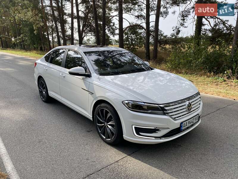 Седан Volkswagen e-Lavida 2019 в Києві