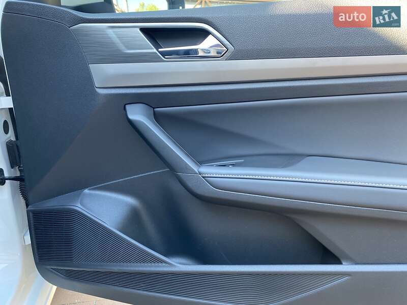 Седан Volkswagen e-Lavida 2019 в Києві