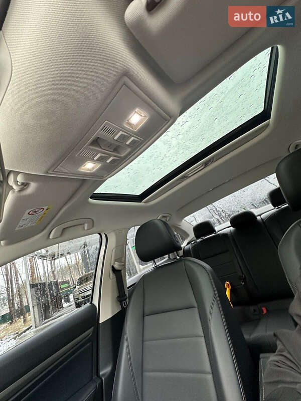 Седан Volkswagen e-Lavida 2019 в Києві