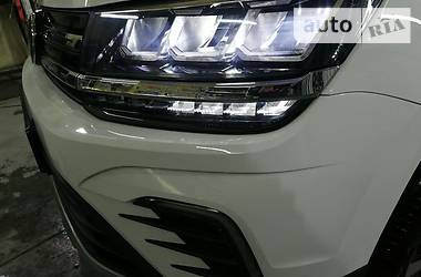 Позашляховик / Кросовер Volkswagen E-Tharu 2020 в Києві