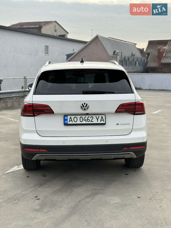 Внедорожник / Кроссовер Volkswagen E-Tharu 2020 в Мукачево