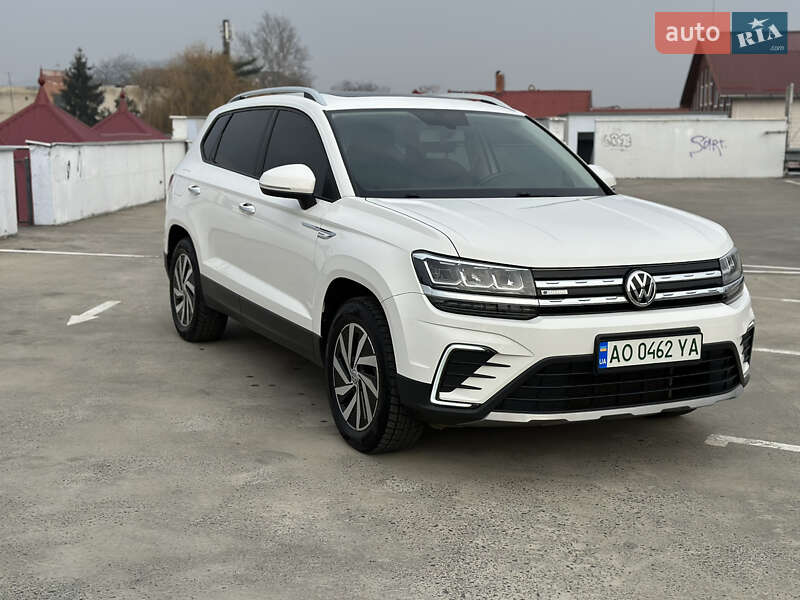 Внедорожник / Кроссовер Volkswagen E-Tharu 2020 в Мукачево