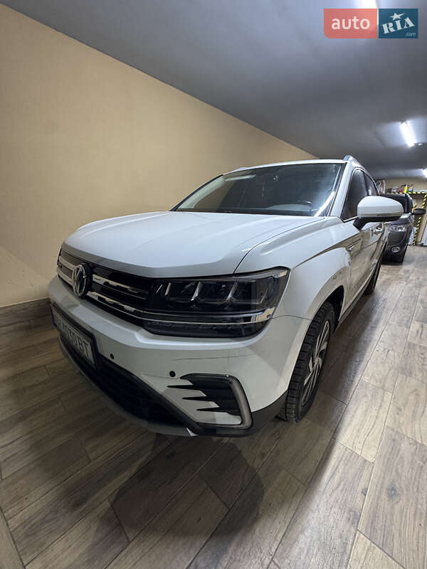 Позашляховик / Кросовер Volkswagen E-Tharu 2020 в Одесі фото 4 Позашляховик / Кросовер Volkswagen E-Tharu 2020 в Одесі