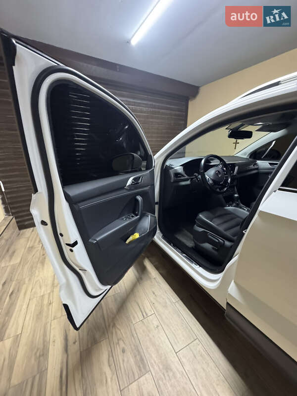 Позашляховик / Кросовер Volkswagen E-Tharu 2020 в Одесі фото 9 Позашляховик / Кросовер Volkswagen E-Tharu 2020 в Одесі