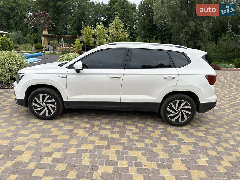 Внедорожник / Кроссовер Volkswagen E-Tharu 2020 в Полтаве