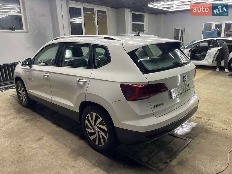 Внедорожник / Кроссовер Volkswagen E-Tharu 2020 в Шостке