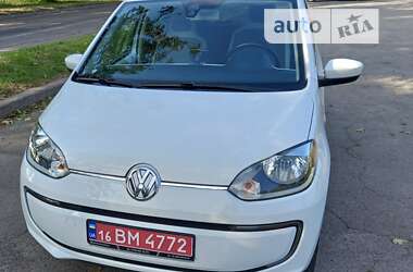 Volkswagen e-Up 2013