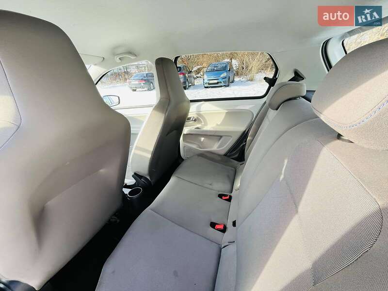 Хэтчбек Volkswagen e-Up 2013 в Виннице фото 24 Хэтчбек Volkswagen e-Up 2013 в Виннице