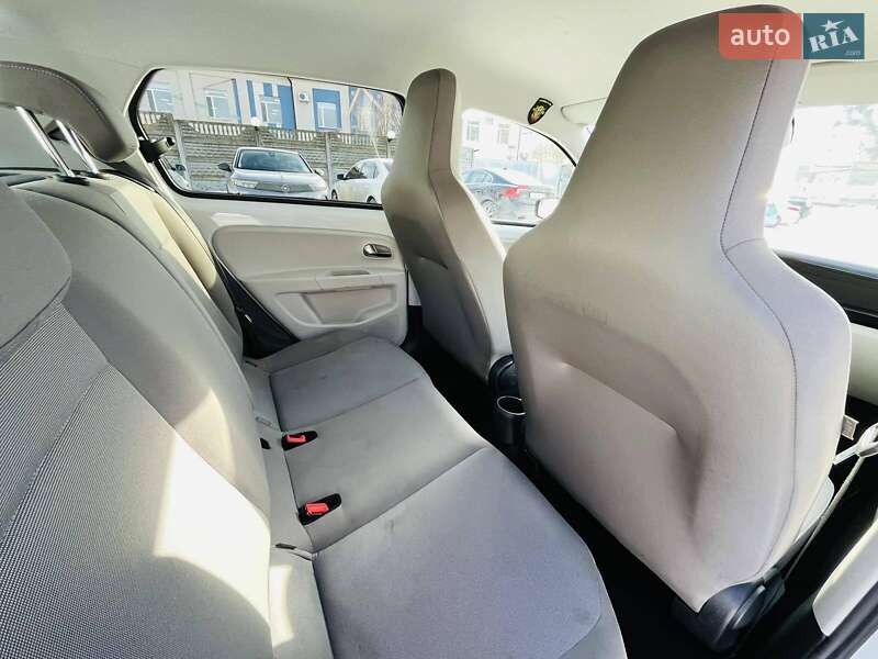 Хэтчбек Volkswagen e-Up 2013 в Виннице фото 23 Хэтчбек Volkswagen e-Up 2013 в Виннице