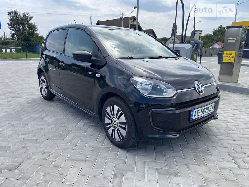 Хетчбек Volkswagen e-Up 2014 в Дніпрі