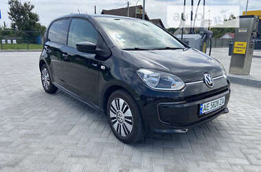 Хетчбек Volkswagen e-Up 2014 в Дніпрі