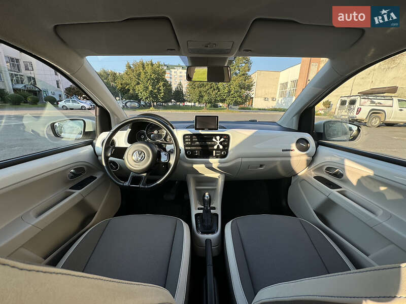 Хетчбек Volkswagen e-Up 2013 в Львові фото 24 Хетчбек Volkswagen e-Up 2013 в Львові