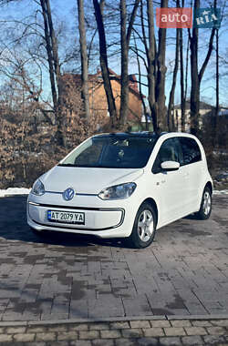 Хэтчбек Volkswagen e-Up 2014 в Долине