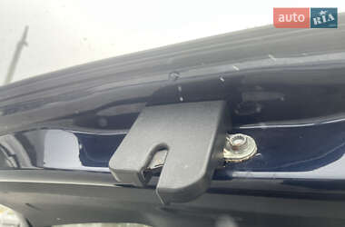 Хетчбек Volkswagen e-Up 2013 в 