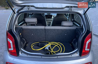 Хэтчбек Volkswagen e-Up 2015 в 