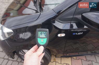 Хетчбек Volkswagen e-Up 2014 в 