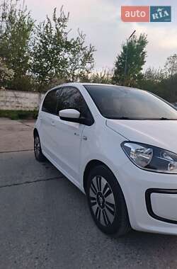 Хэтчбек Volkswagen e-Up 2015 в 