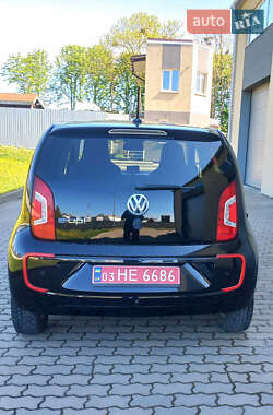 Хэтчбек Volkswagen e-Up 2014 в 
