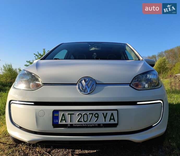 Хетчбек Volkswagen e-Up 2014 в Коломиї