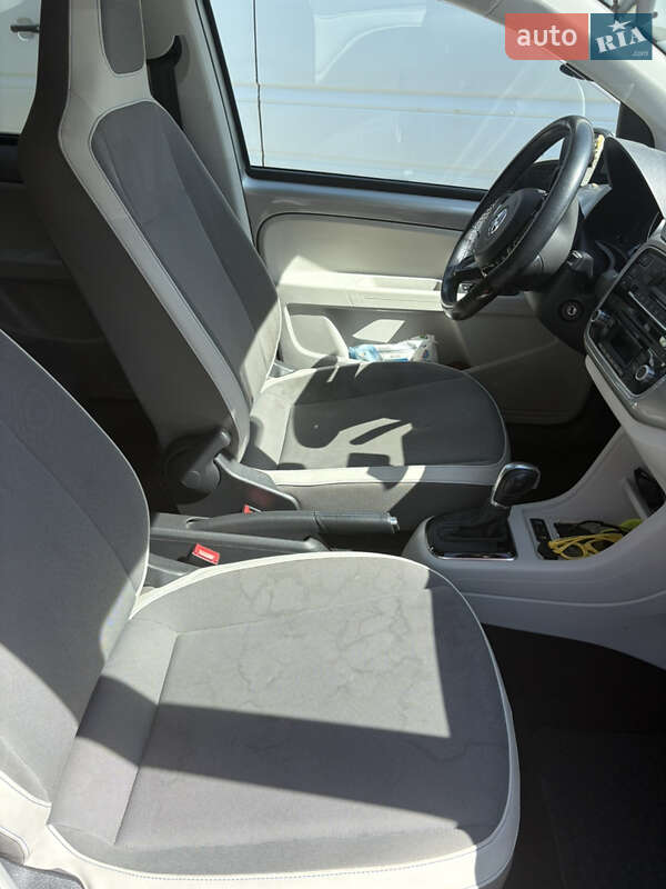 Хэтчбек Volkswagen e-Up 2014 в Луцке фото 3 Хэтчбек Volkswagen e-Up 2014 в Луцке