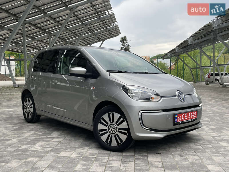 Хэтчбек Volkswagen e-Up 2014 в 