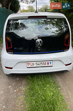 Хетчбек Volkswagen e-Up 2023 в 