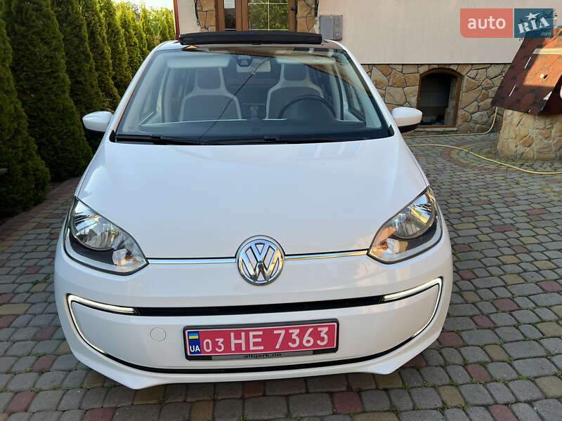 Хэтчбек Volkswagen e-Up 2014 в Львове