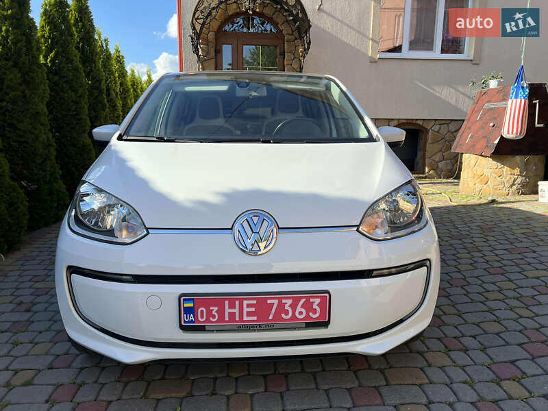 Хэтчбек Volkswagen e-Up 2014 в Львове