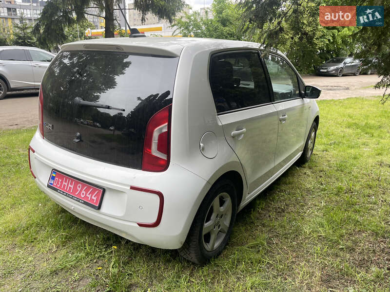 Хетчбек Volkswagen e-Up 2014 в Луцьку