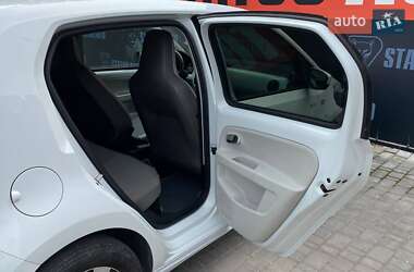 Хэтчбек Volkswagen e-Up 2013 в 