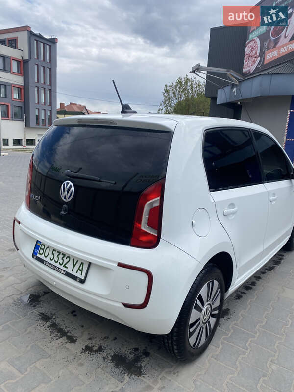 Хэтчбек Volkswagen e-Up 2014 в Тернополе