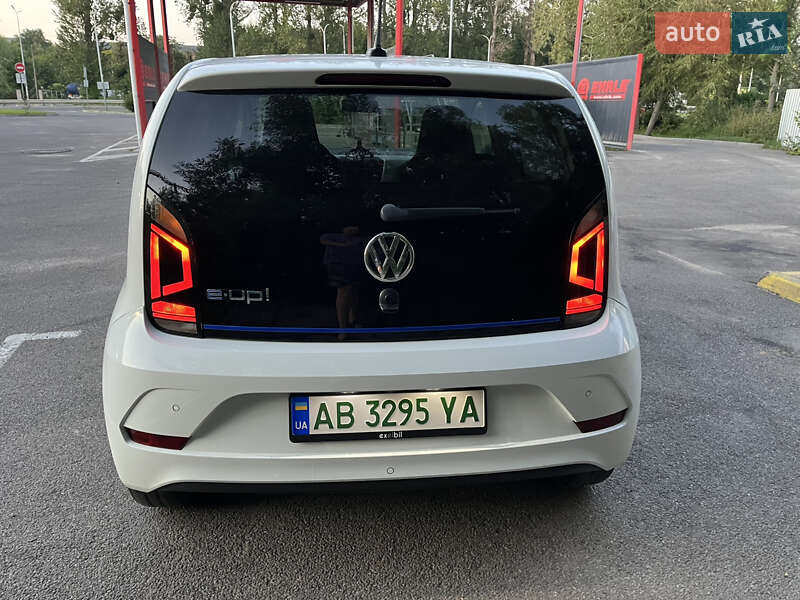 Хэтчбек Volkswagen e-Up 2018 в Виннице
