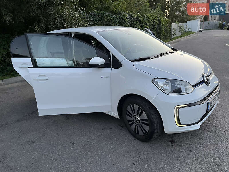 Хэтчбек Volkswagen e-Up 2018 в Виннице