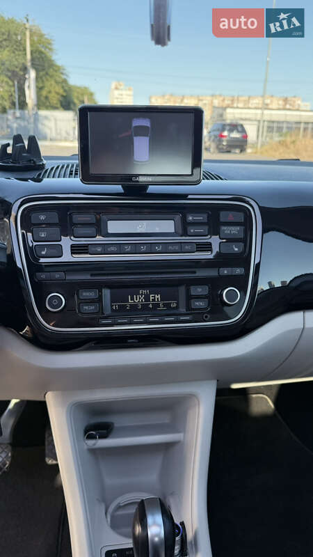 Хэтчбек Volkswagen e-Up 2015 в Одессе