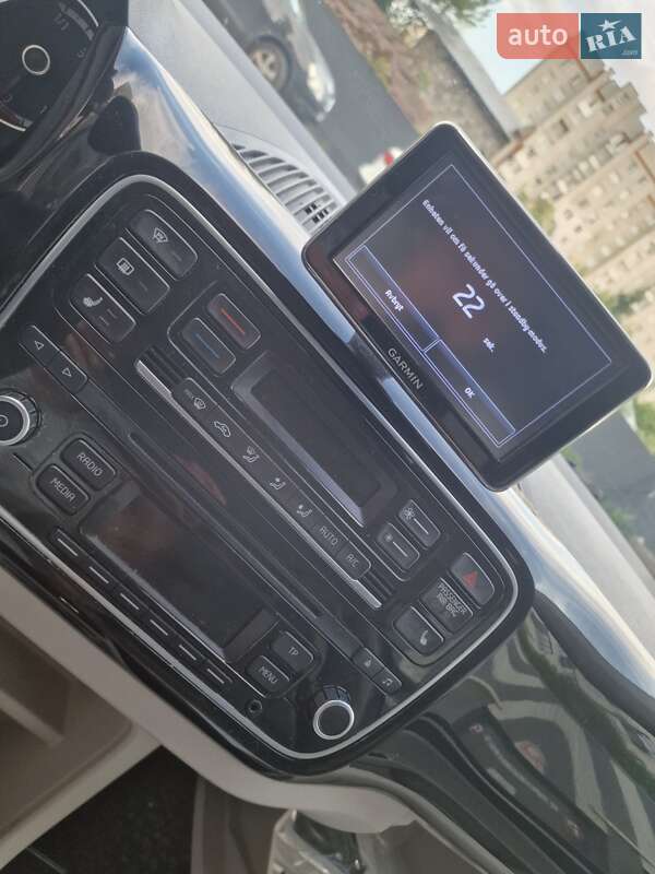 Хэтчбек Volkswagen e-Up 2014 в Львове