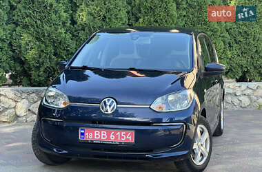 Хэтчбек Volkswagen e-Up 2015 в 