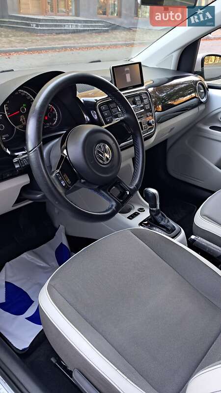 Хэтчбек Volkswagen e-Up 2014 в Луцке фото 2 Хэтчбек Volkswagen e-Up 2014 в Луцке