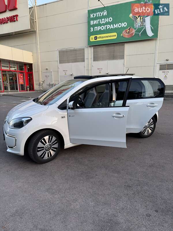 Хэтчбек Volkswagen e-Up 2014 в Житомире фото 11 Хэтчбек Volkswagen e-Up 2014 в Житомире