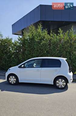 Хэтчбек Volkswagen e-Up 2017 в 