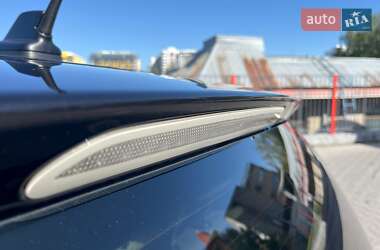 Хэтчбек Volkswagen e-Up 2013 в 